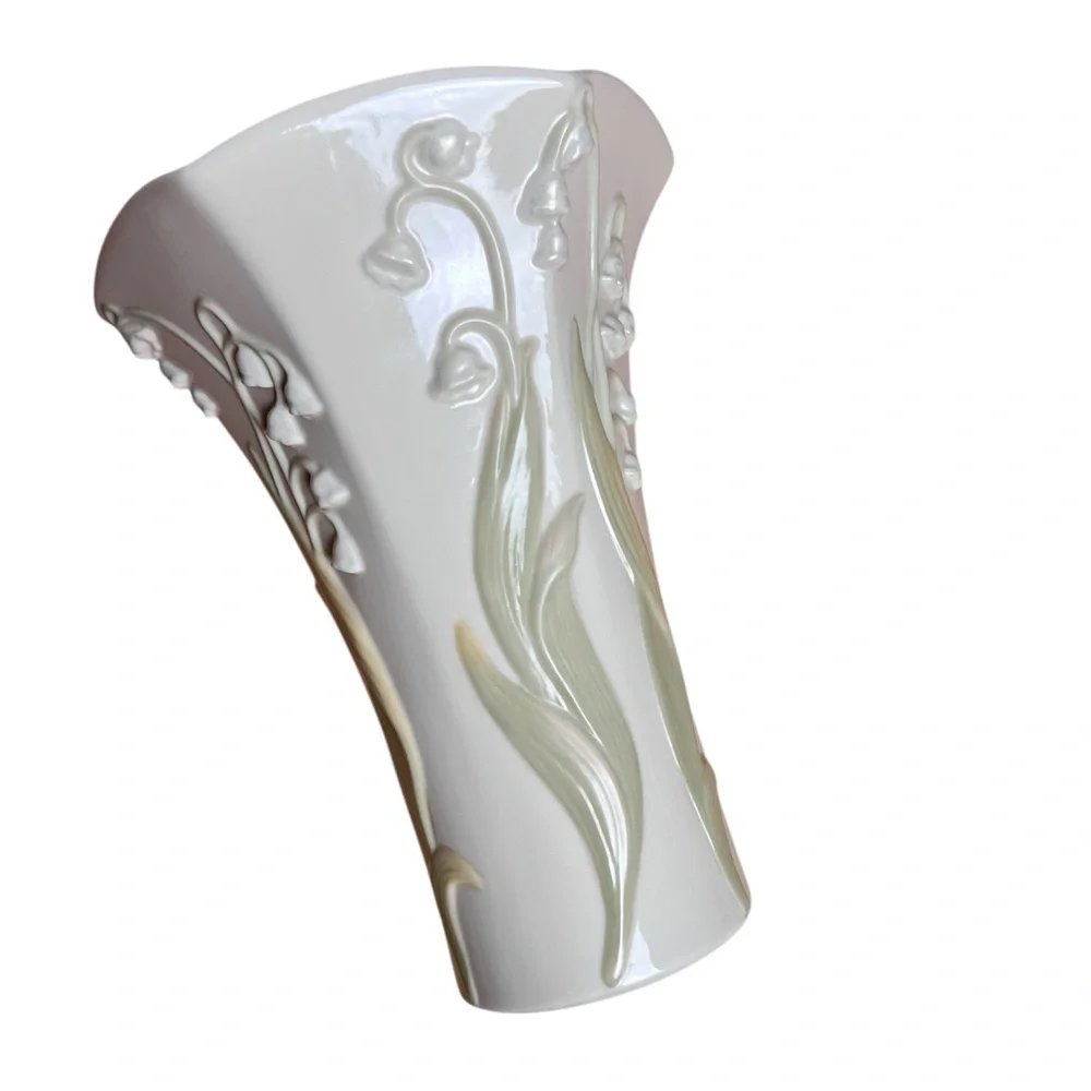 Lenox Floral Blossoms Lily of the Valley‎ Vase 7” Cream Green Porcelain